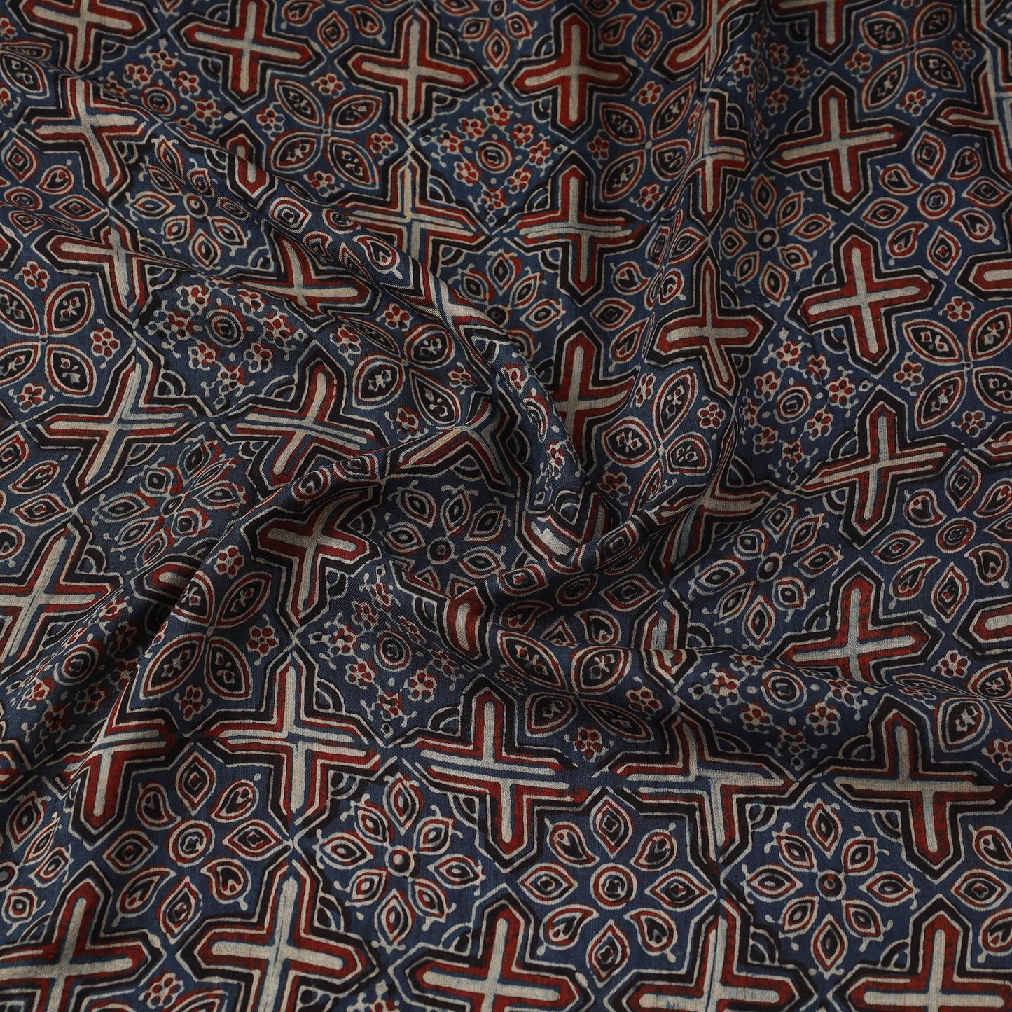 Natural dyed dola silk hand fabric 46 - handcrafted