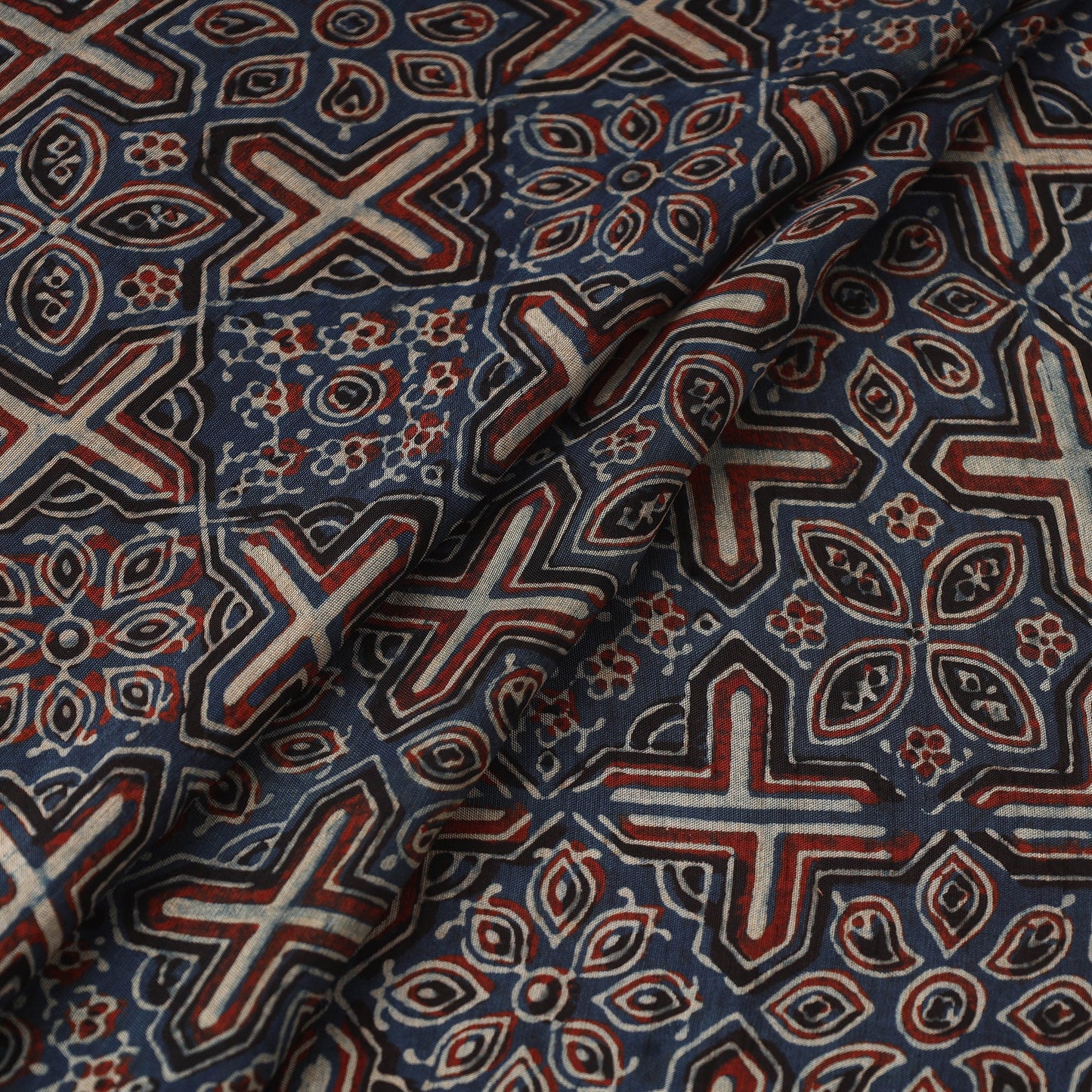 Natural dyed dola silk hand fabric 46 - handcrafted