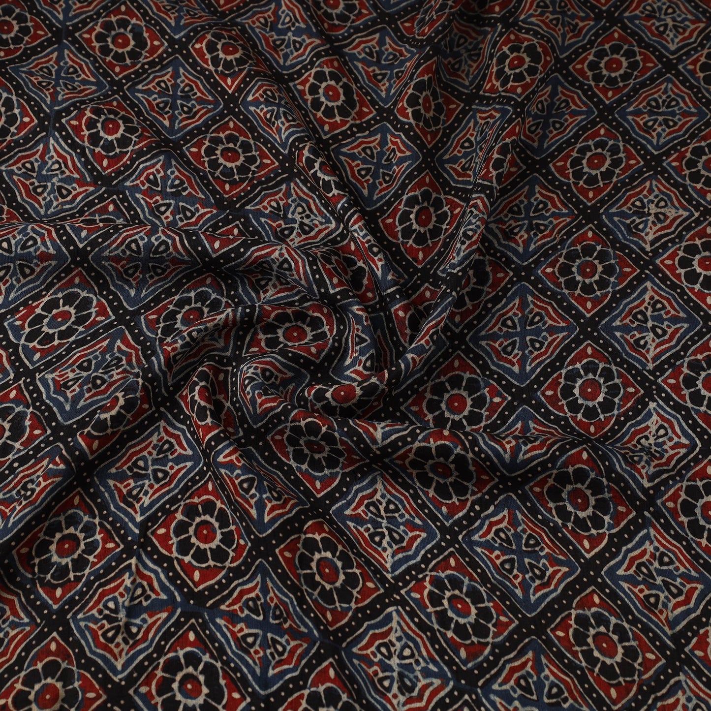 Natural dyed dola silk hand fabric 58 - handcrafted