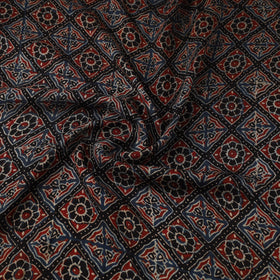 Natural dyed dola silk hand fabric 58 - handcrafted