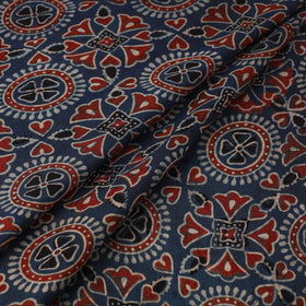 Natural dyed dola silk hand fabric 69 - handcrafted