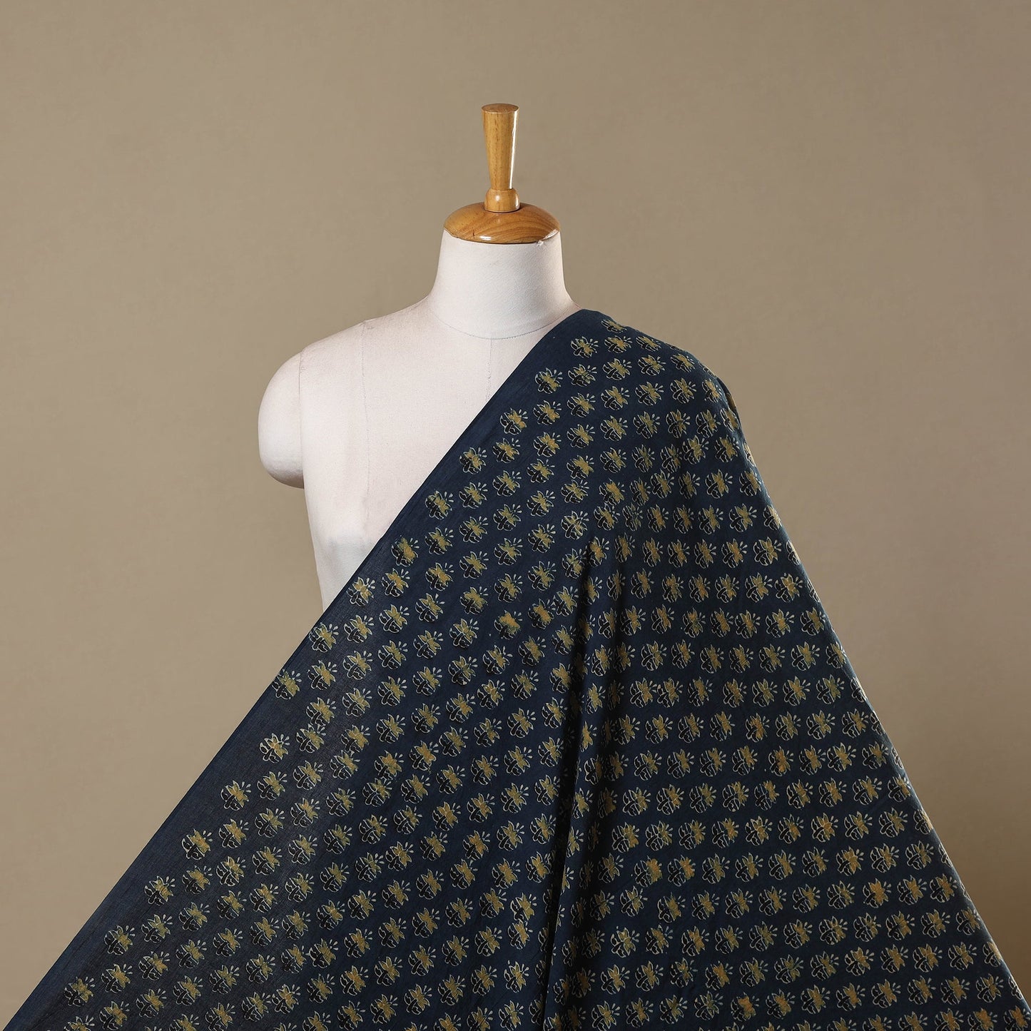 Natural dyed hand cotton fabric 35 - handcrafted