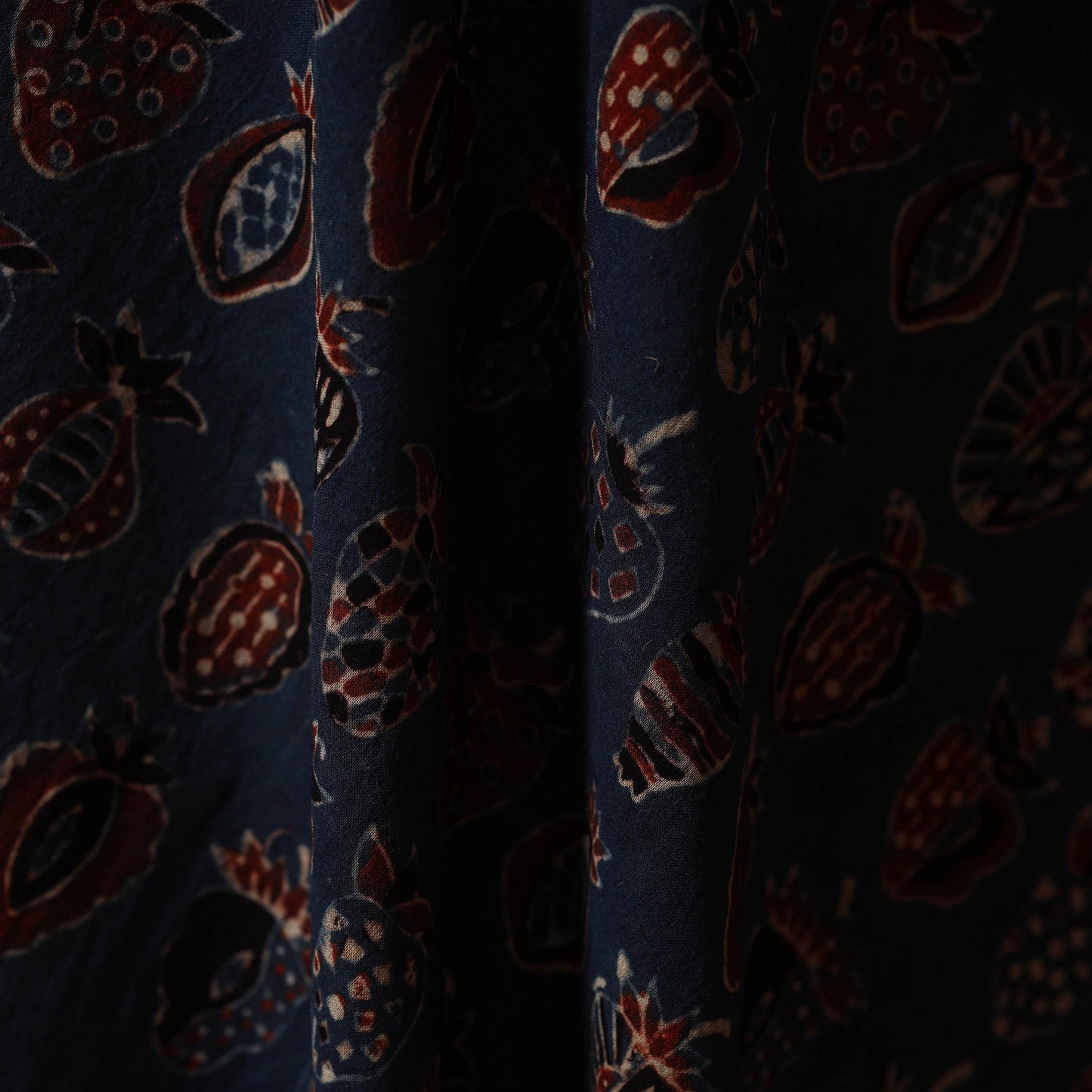 Natural dyed hand cotton fabric 02 - handcrafted