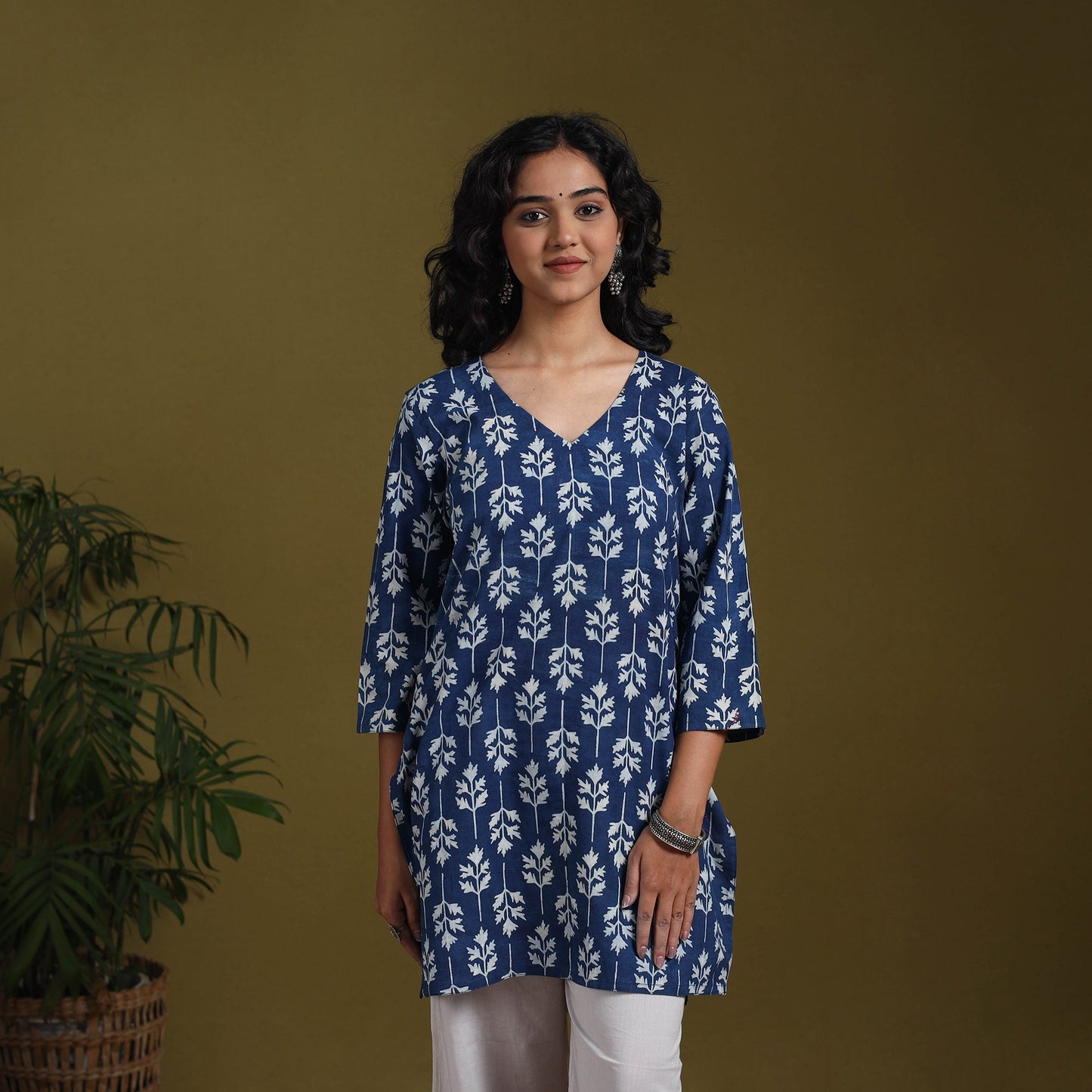 Blue - natural dyed indigo cotton short bagru kurta 12