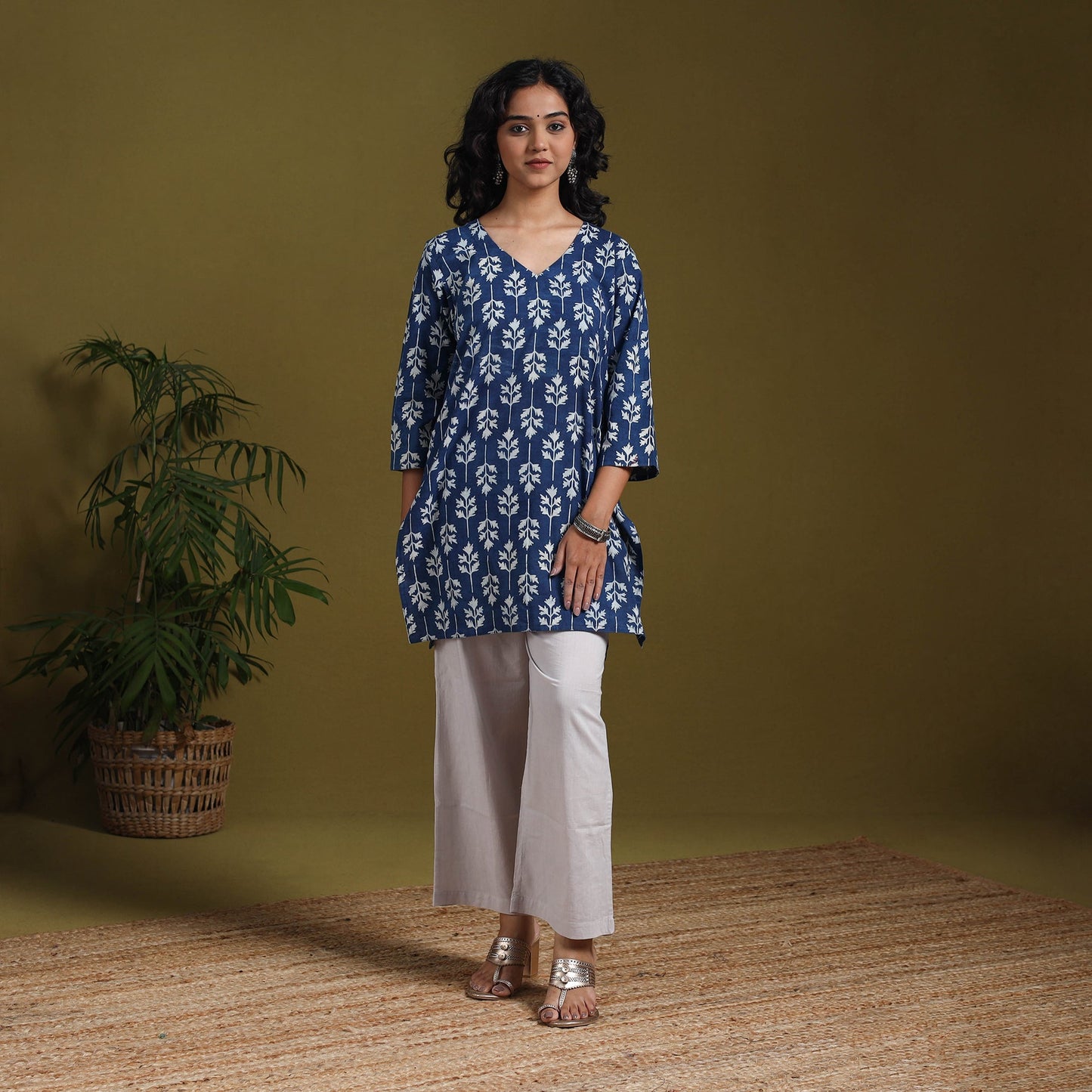 Blue - natural dyed indigo cotton short bagru kurta 12