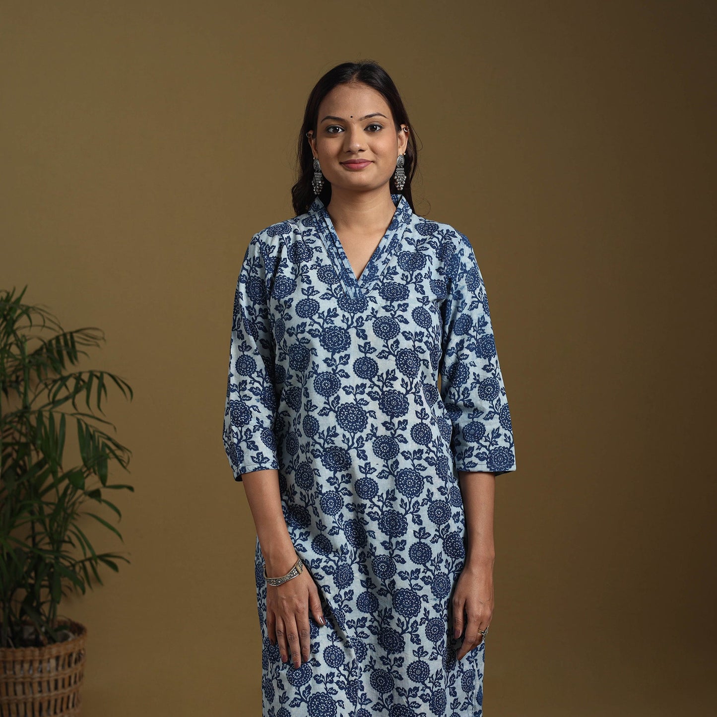 Blue - natural dyed indigo cotton straight bagru kurta 08