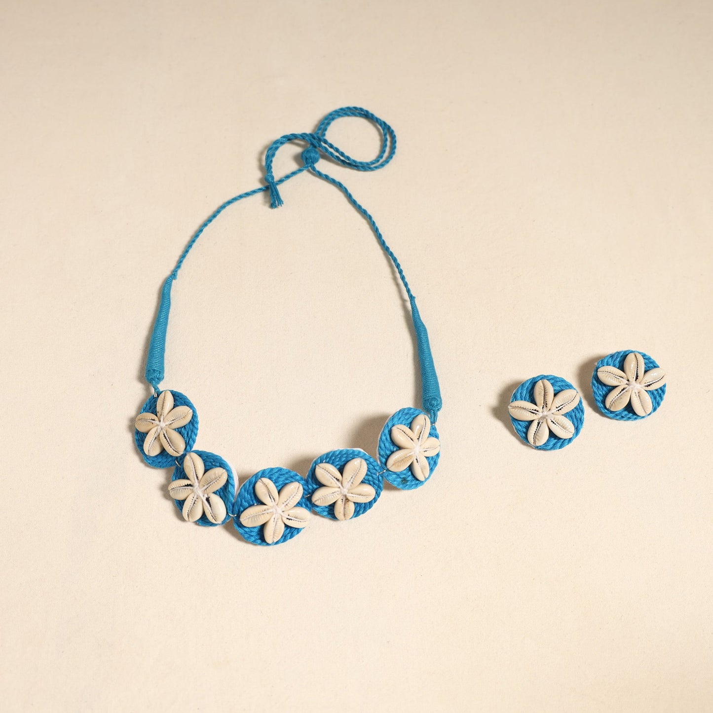 Blue - navratri special! Thread & shell work necklace set