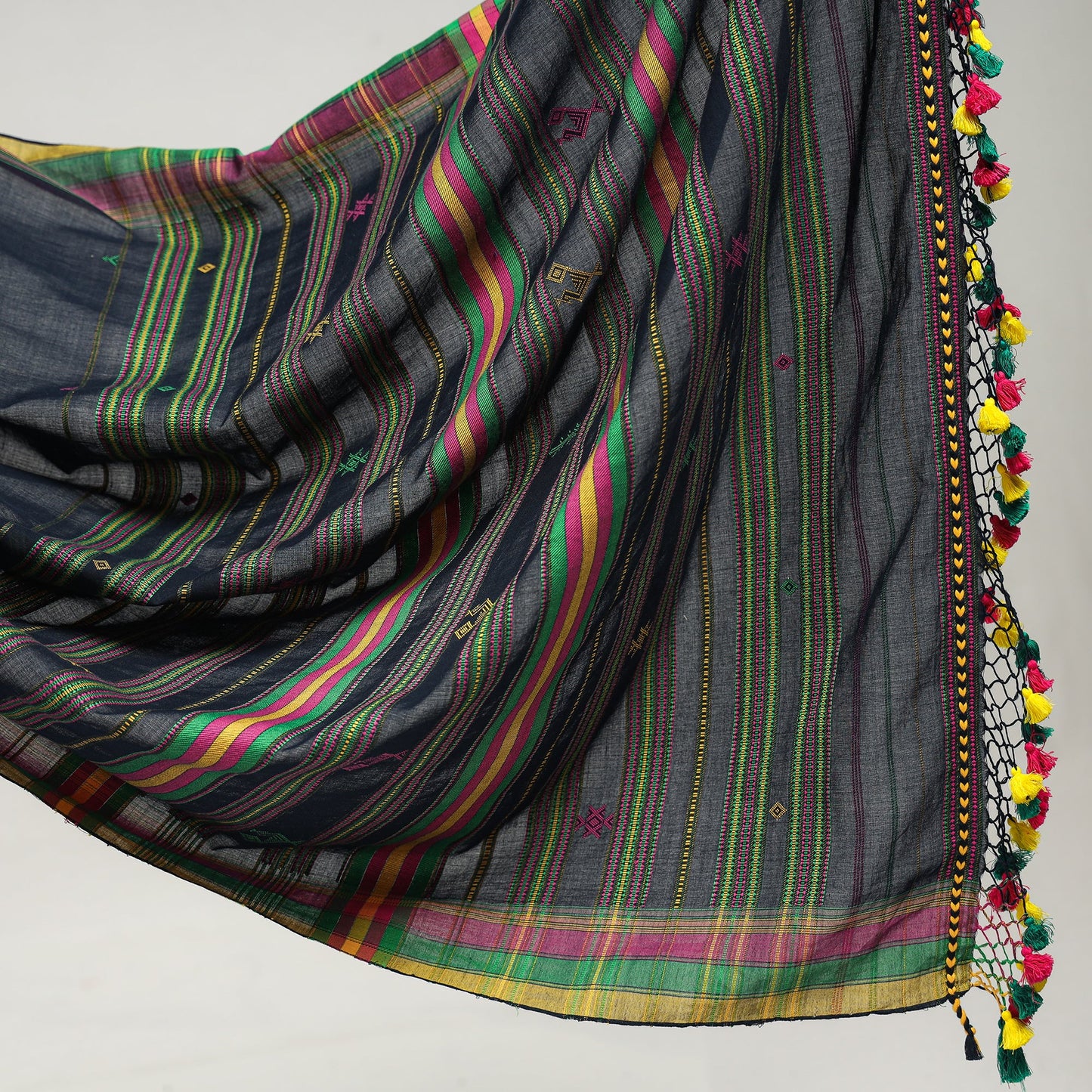  Organic Kala Cotton Bhujodi Handloom Saree