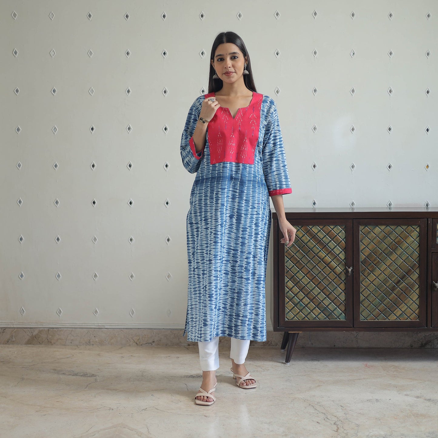 Blue Patchwork Tie & Dye Cotton Straight Shibori Kurta for Women