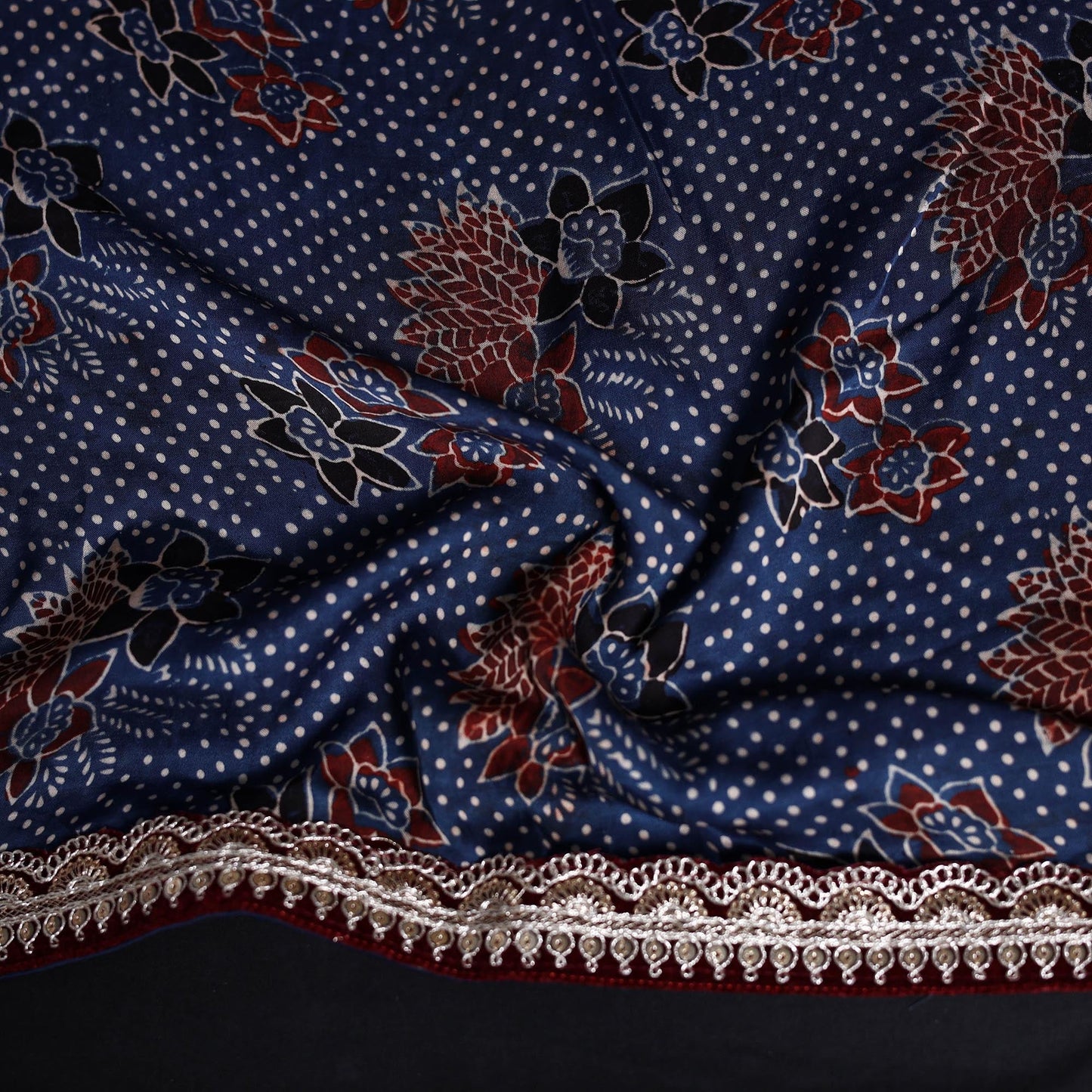 Printed modal silk blouse piece with lace work 04