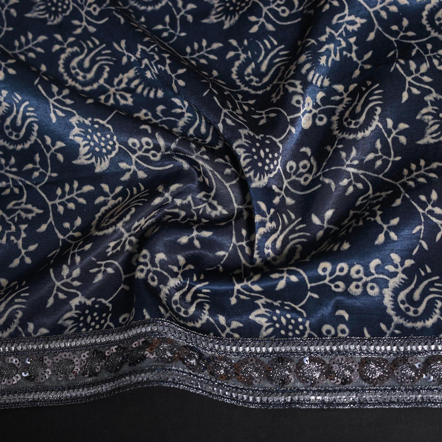 Printed modal silk blouse piece with lace work 40