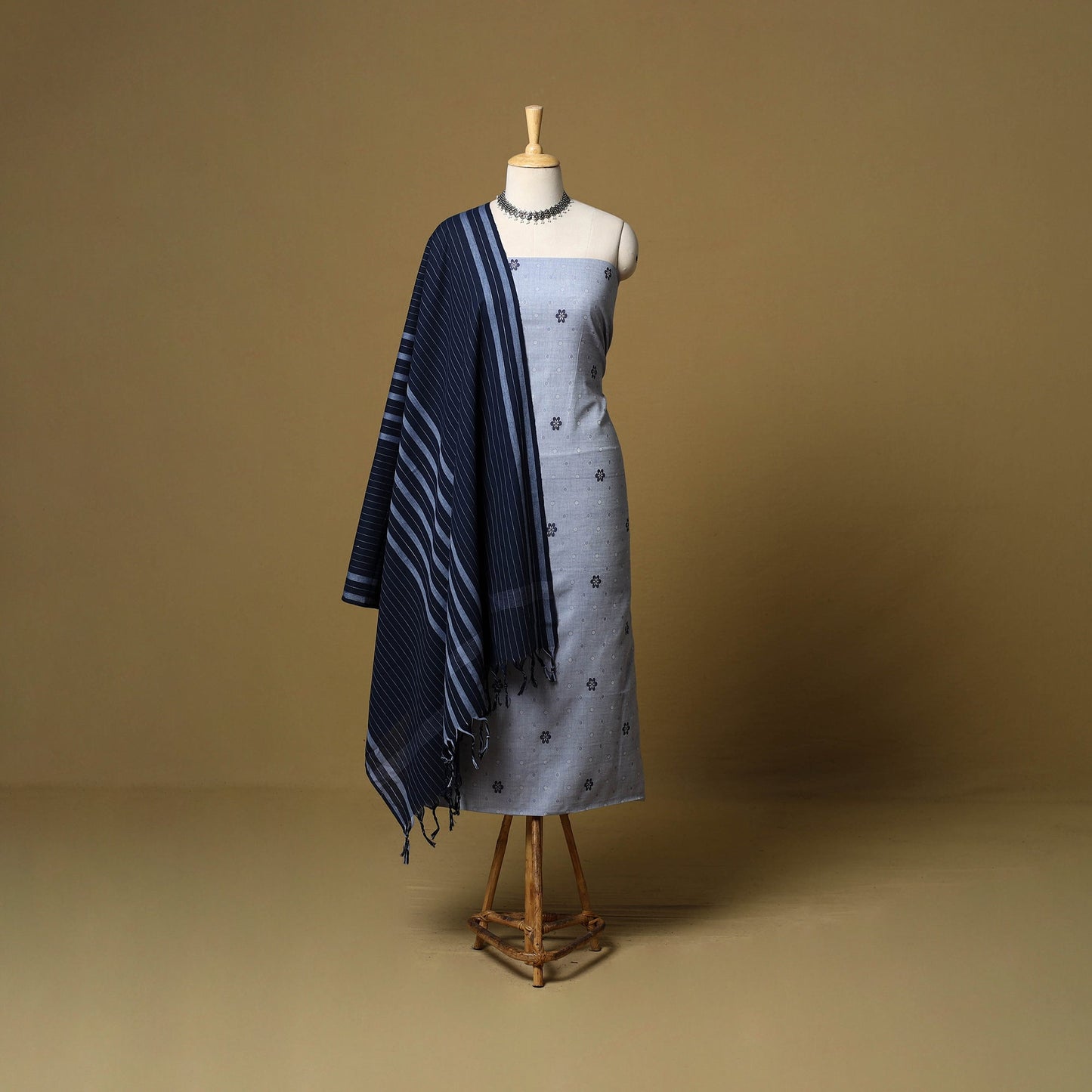 Pure cotton jacquard 3pc unstitched dress material 08