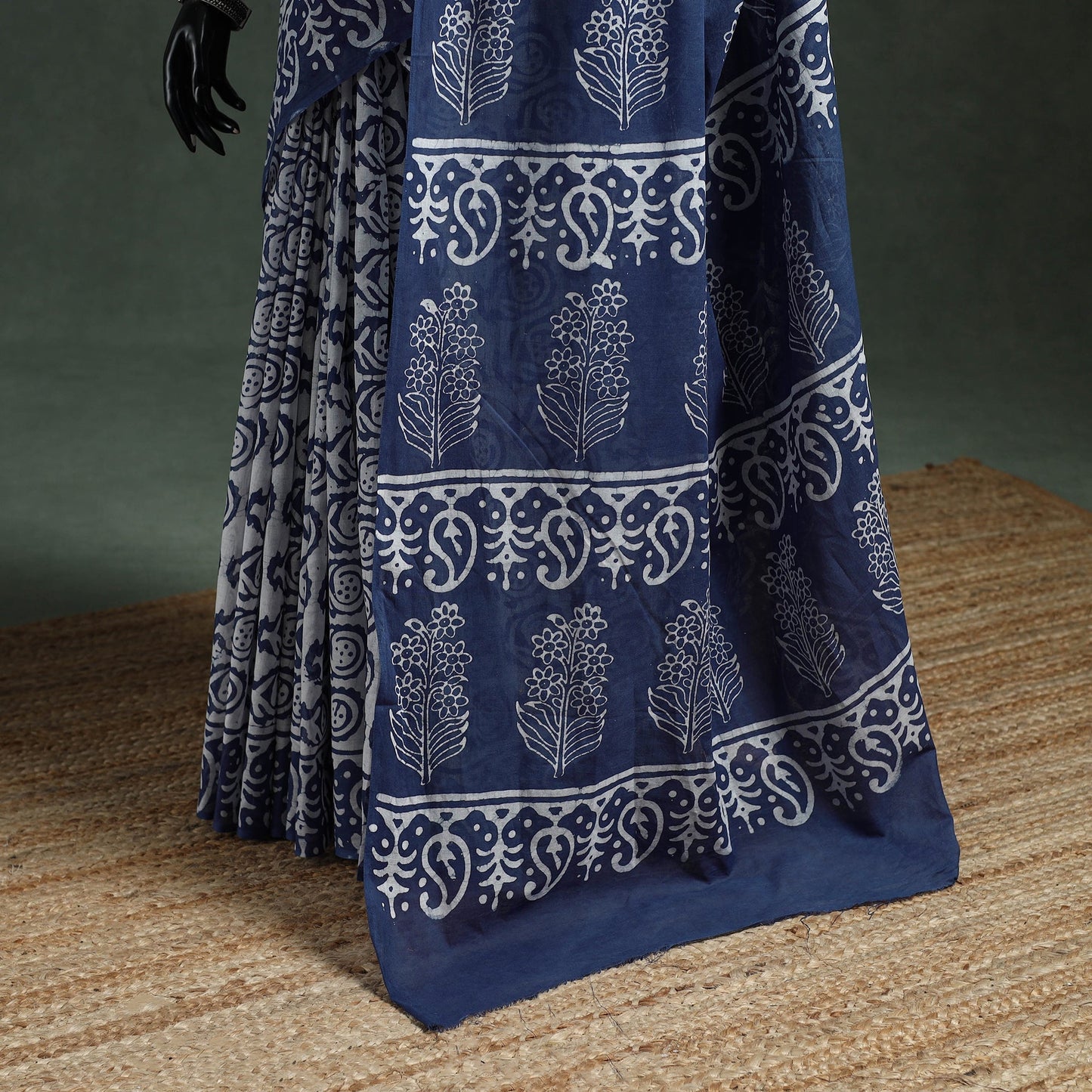 Pure mul cotton hand block batik print saree 82