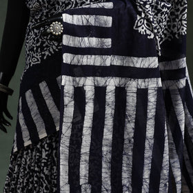 Pure mul cotton hand block batik print saree 86