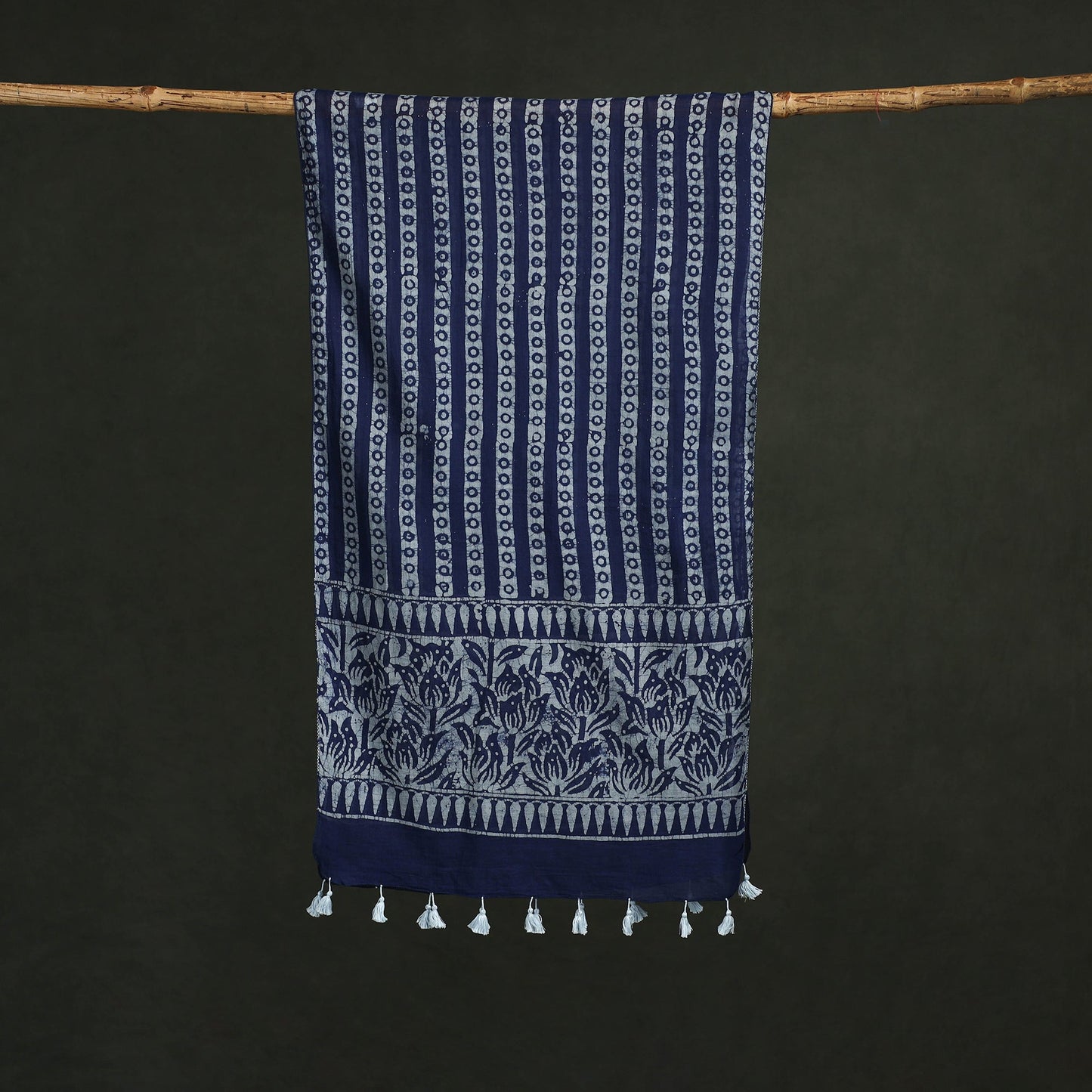 Pure mul cotton kutch hand block batik print stole