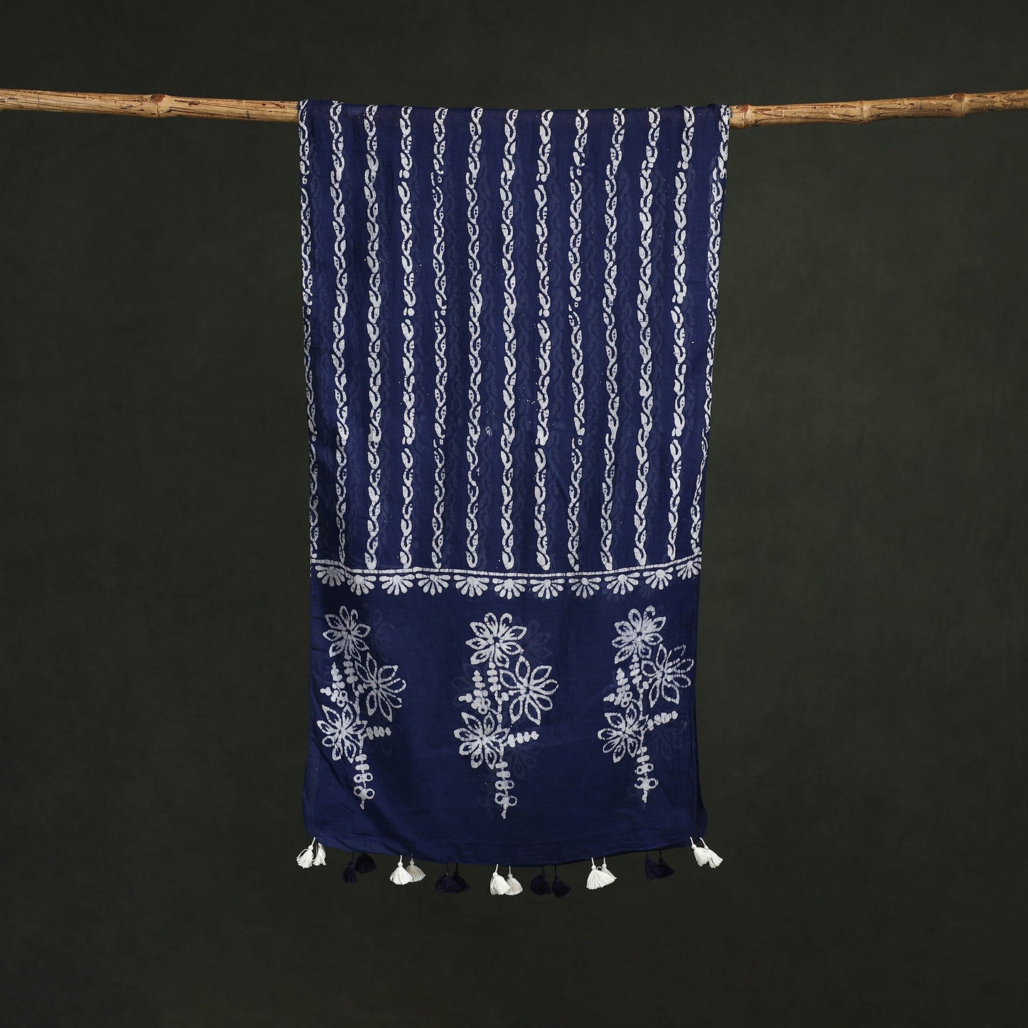 Pure mul cotton kutch hand block batik print stole