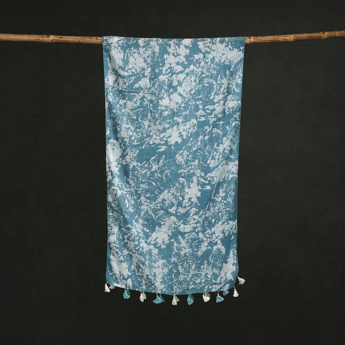Pure mul cotton kutch hand block batik print stole