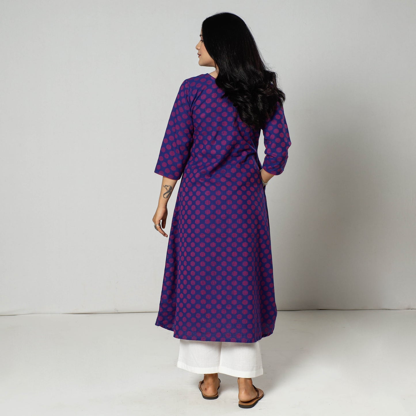 Buy Jacquard Cotton Long Kurta Online l iTokri.com