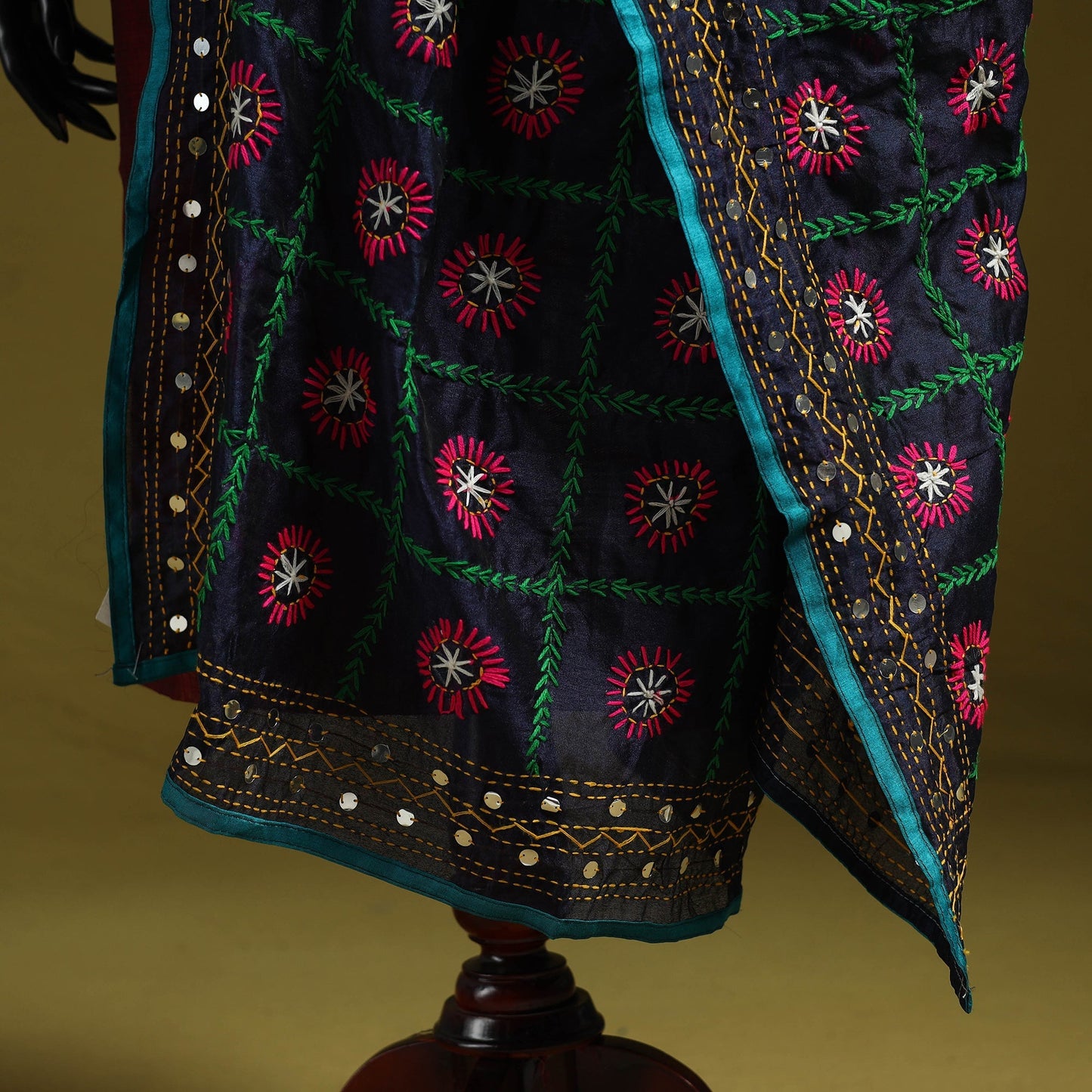 Ranihati chapa work chanderi silk hand embroidery dupatta