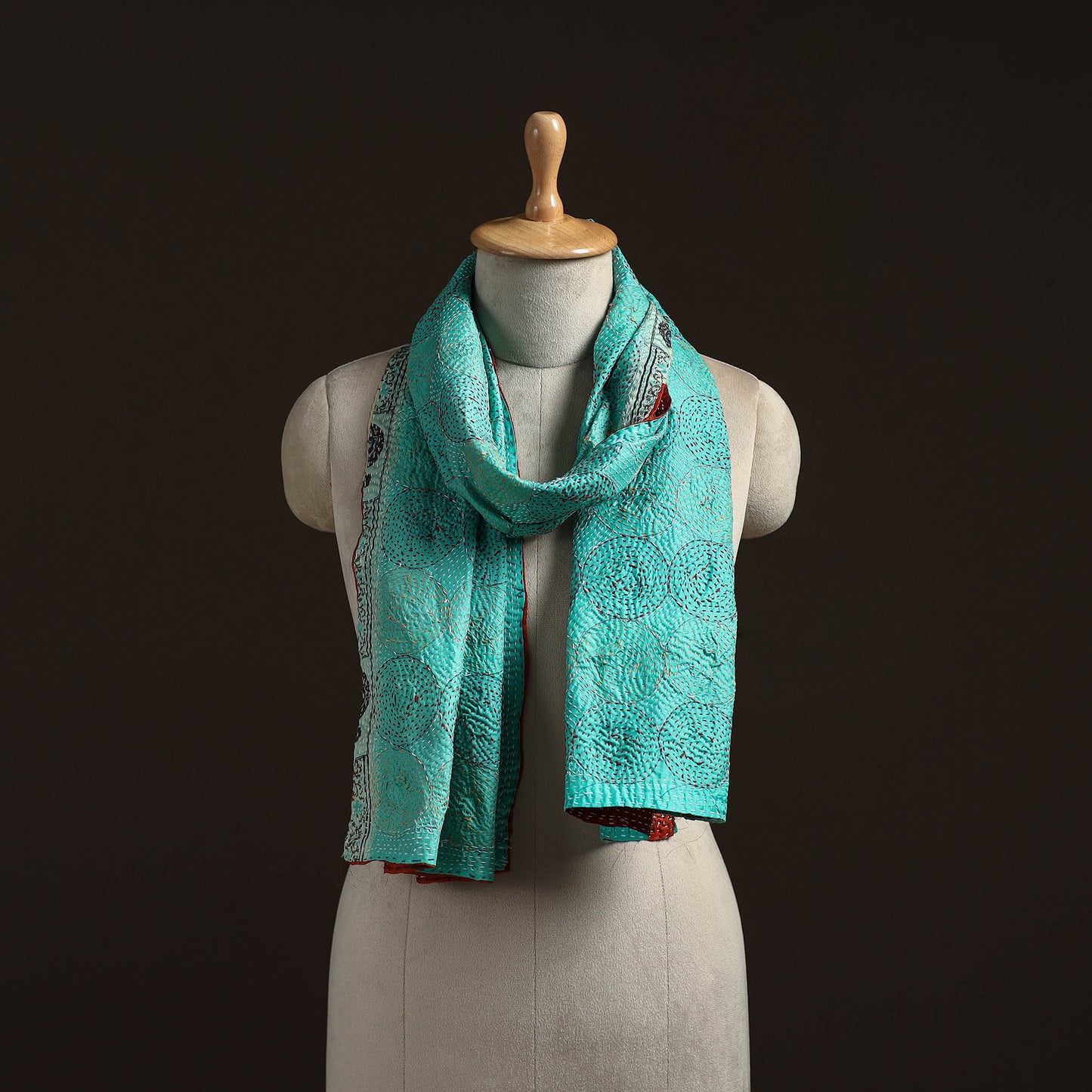 Blue - reversible silk bengal hand kantha stitch stole 116