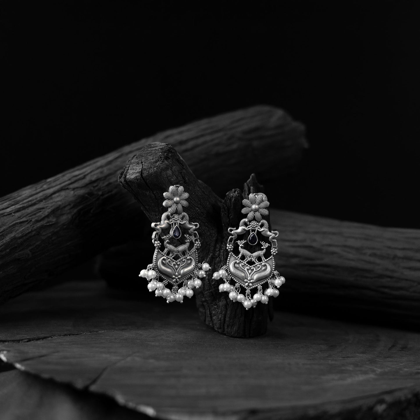Blue - saanjh bela lion motifs oxidised earrings