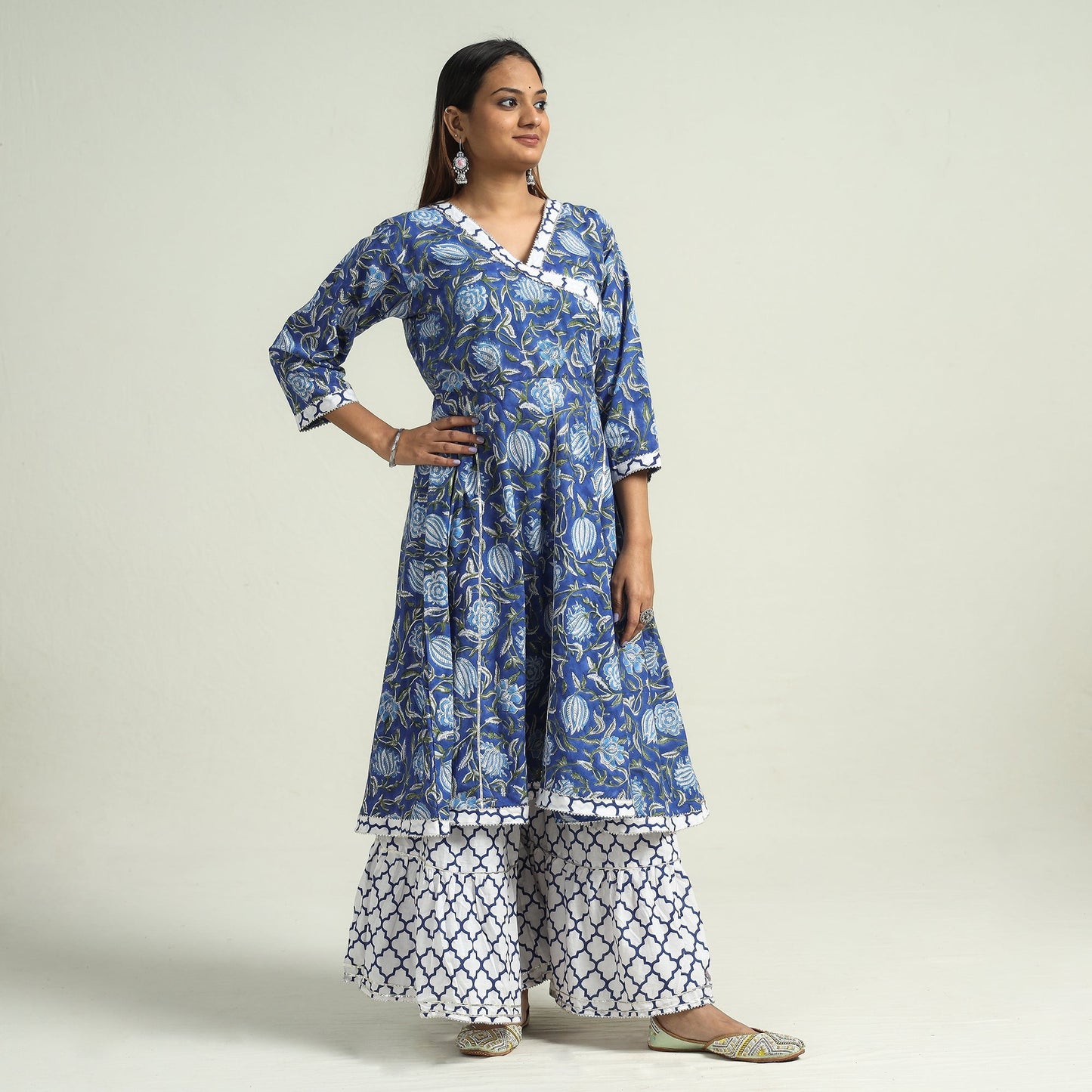 Buy Sanganeri Block Printed Cotton Kurta with Sharara Set Online at iTokri.com
