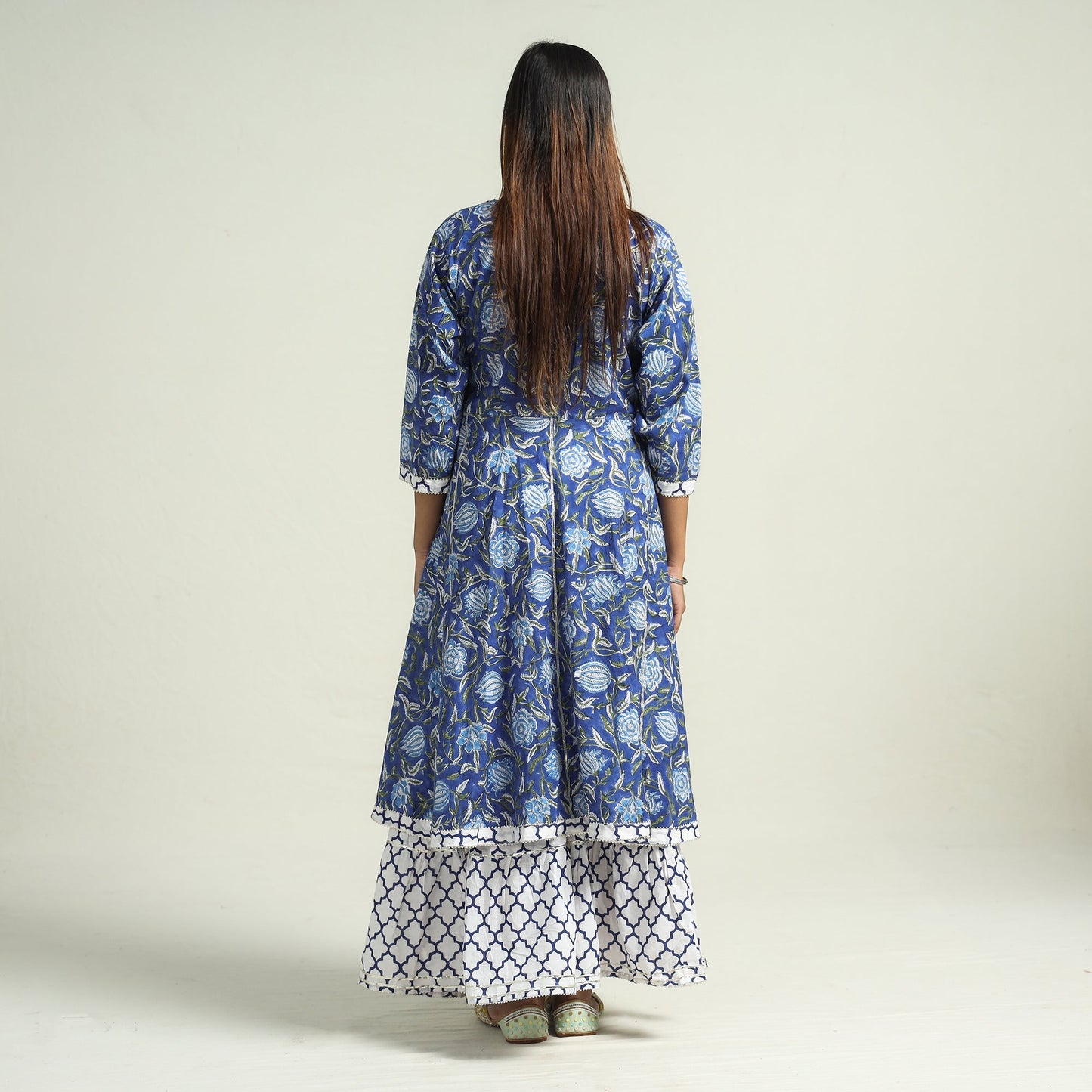 Buy Sanganeri Block Printed Cotton Kurta with Sharara Set Online at iTokri.com