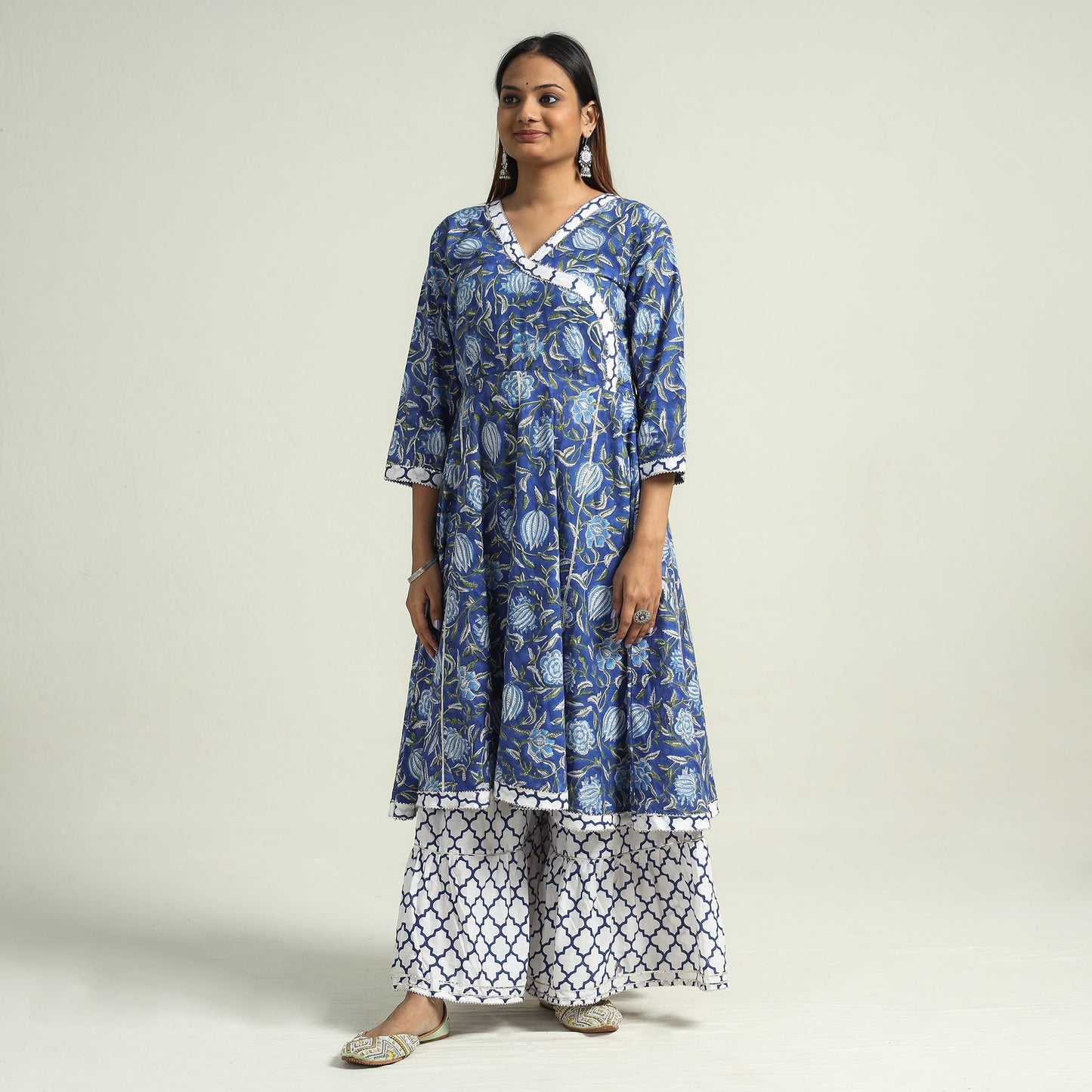 Buy Sanganeri Block Printed Cotton Kurta with Sharara Set Online at iTokri.com
