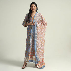Buy Sanganeri Block Printed Maheshwari Silk Kurta with Palazzo & Dupatta Set Online at iTokri.com