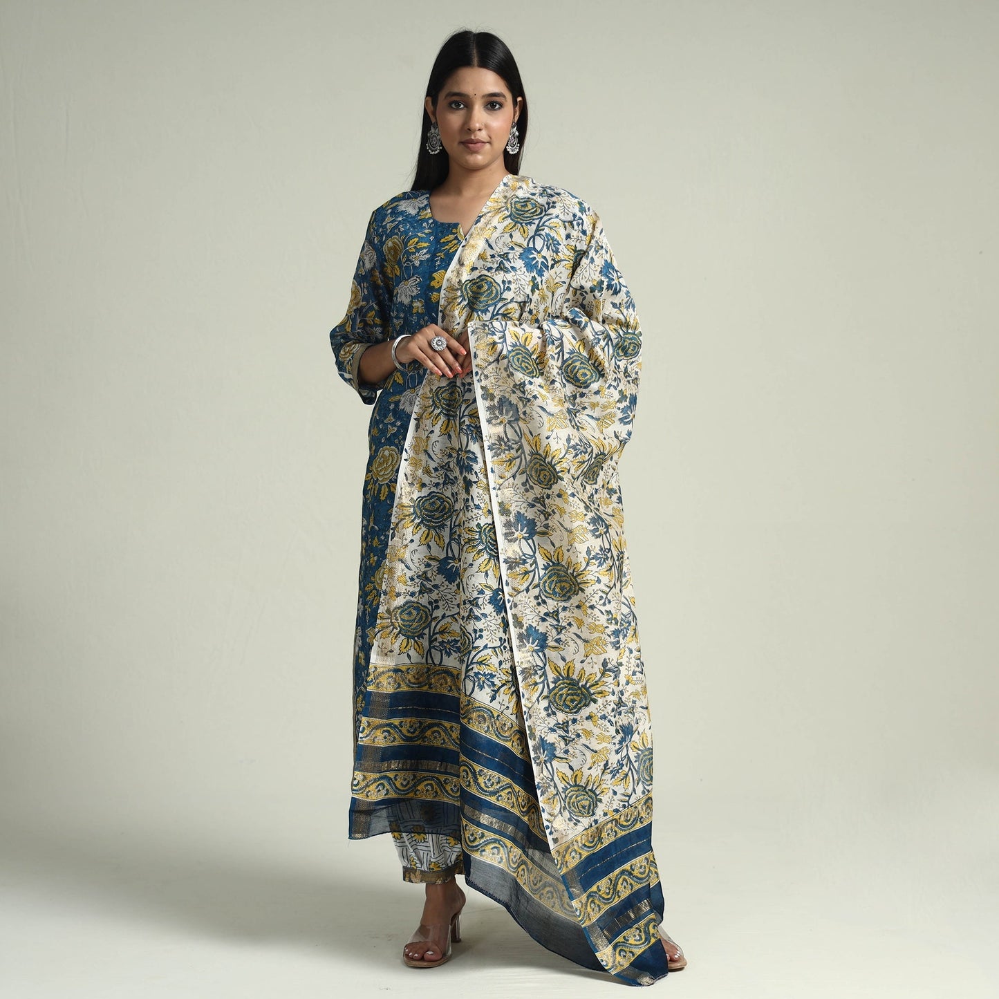 Buy Sanganeri Block Printed Maheshwari Silk Kurta with Palazzo & Dupatta Set Online at iTokri.com
