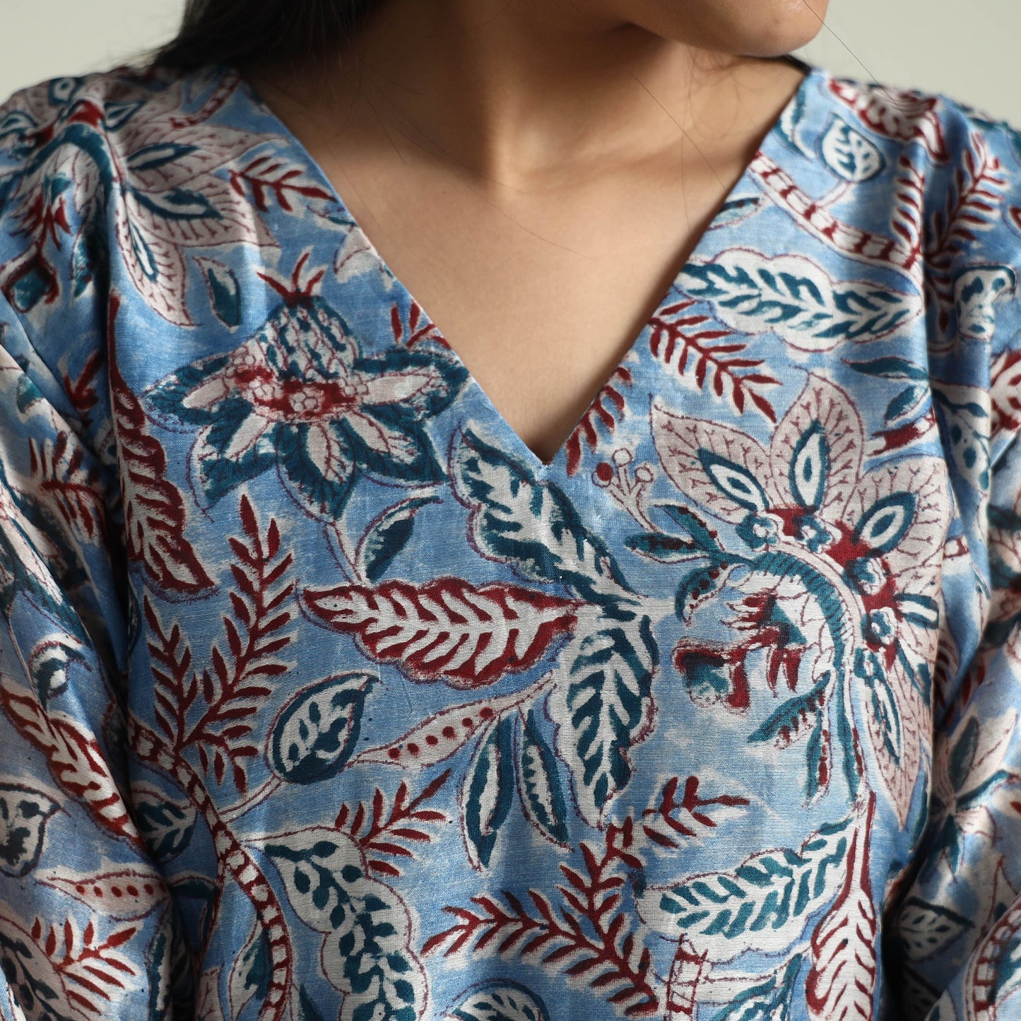  Sanganeri Block Printed Maheshwari Silk Kurta with Palazzo & Dupatta Set Online at iTokri.com