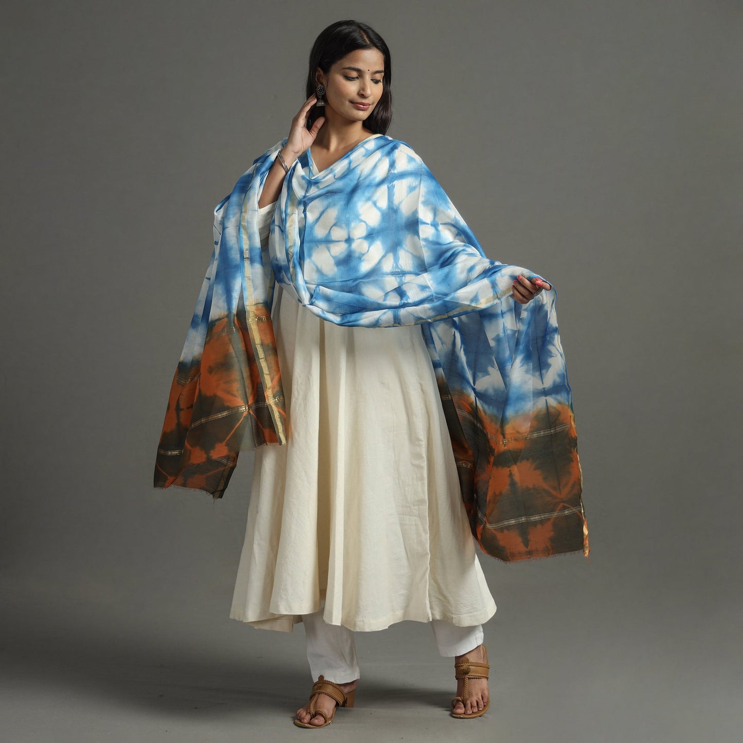 Buy Shibori Tie-Dye Handloom Chanderi Silk Dupatta with Zari Border 68 Online at iTokri.com