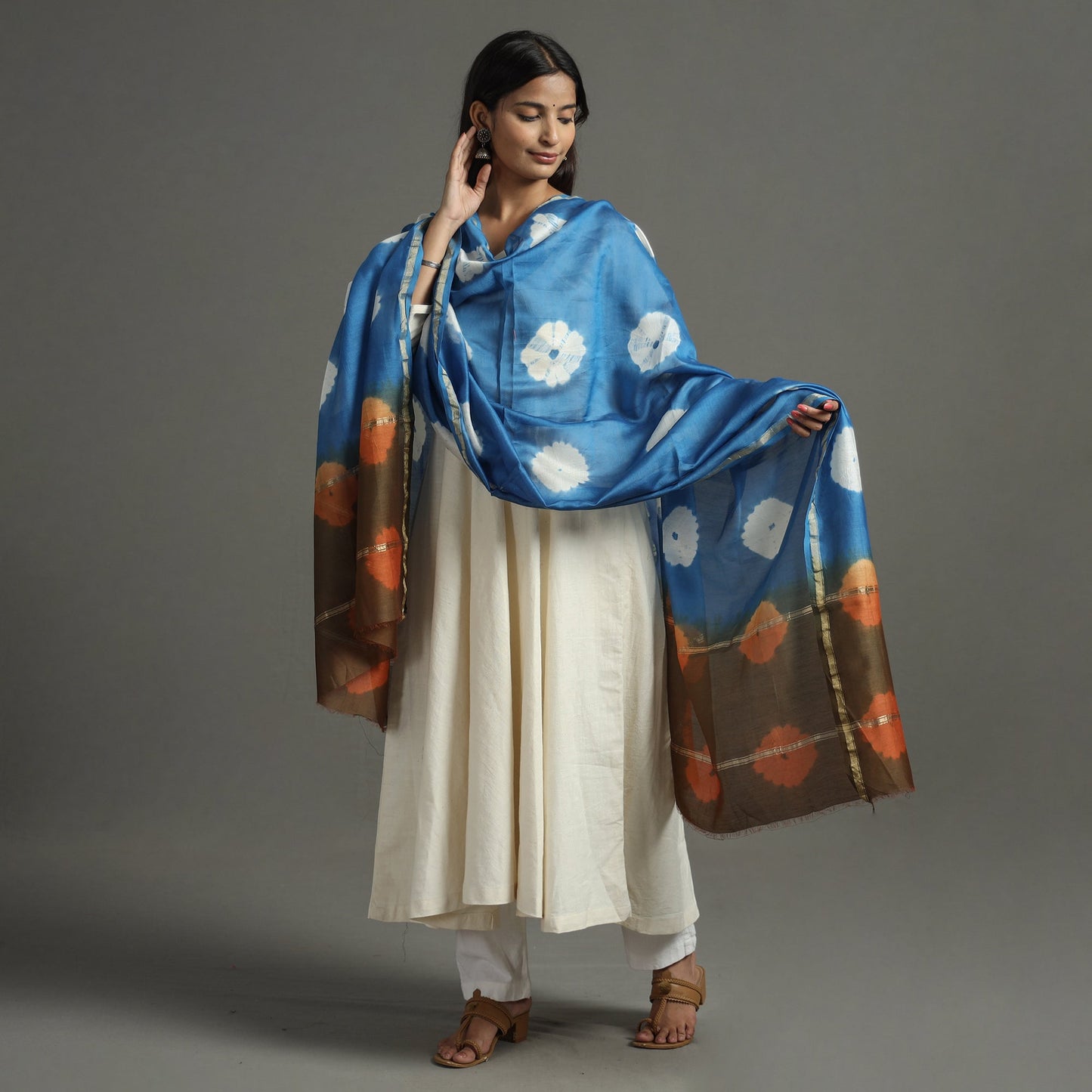 Buy Shibori Tie-Dye Handloom Chanderi Silk Dupatta with Zari Border 69 Online at iTokri.com