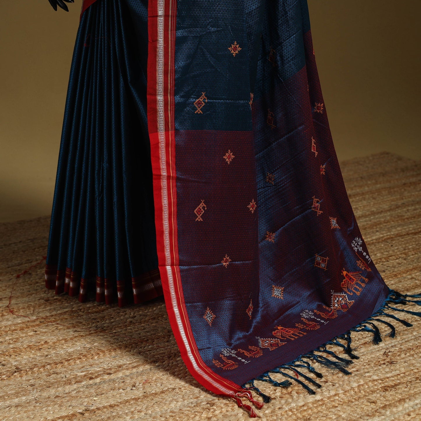Silk cotton khun saree with ilkal pallu chikki paras border