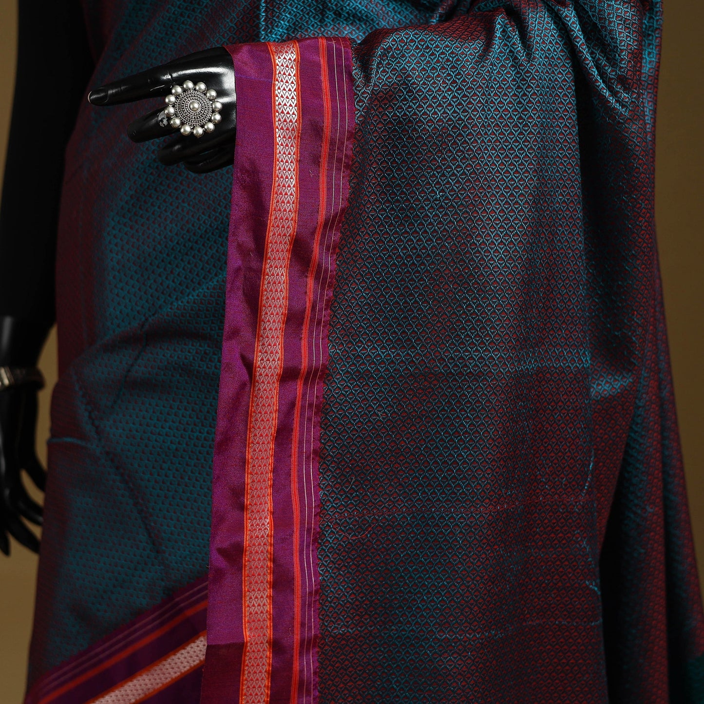Silk cotton khun saree with ilkal pallu chikki paras border