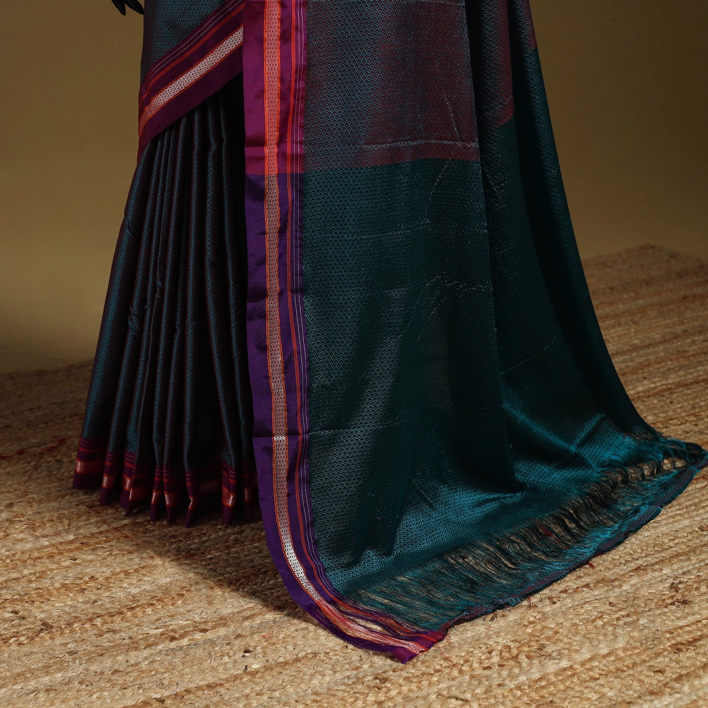 Silk cotton khun saree with ilkal pallu chikki paras border