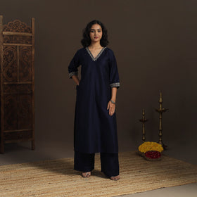 Blue - slub silk hand embroidered straight plain kurta 11