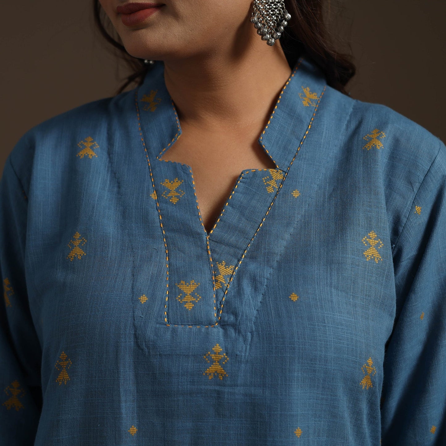 Straight cotton hand embroidered jacquard kurta for women