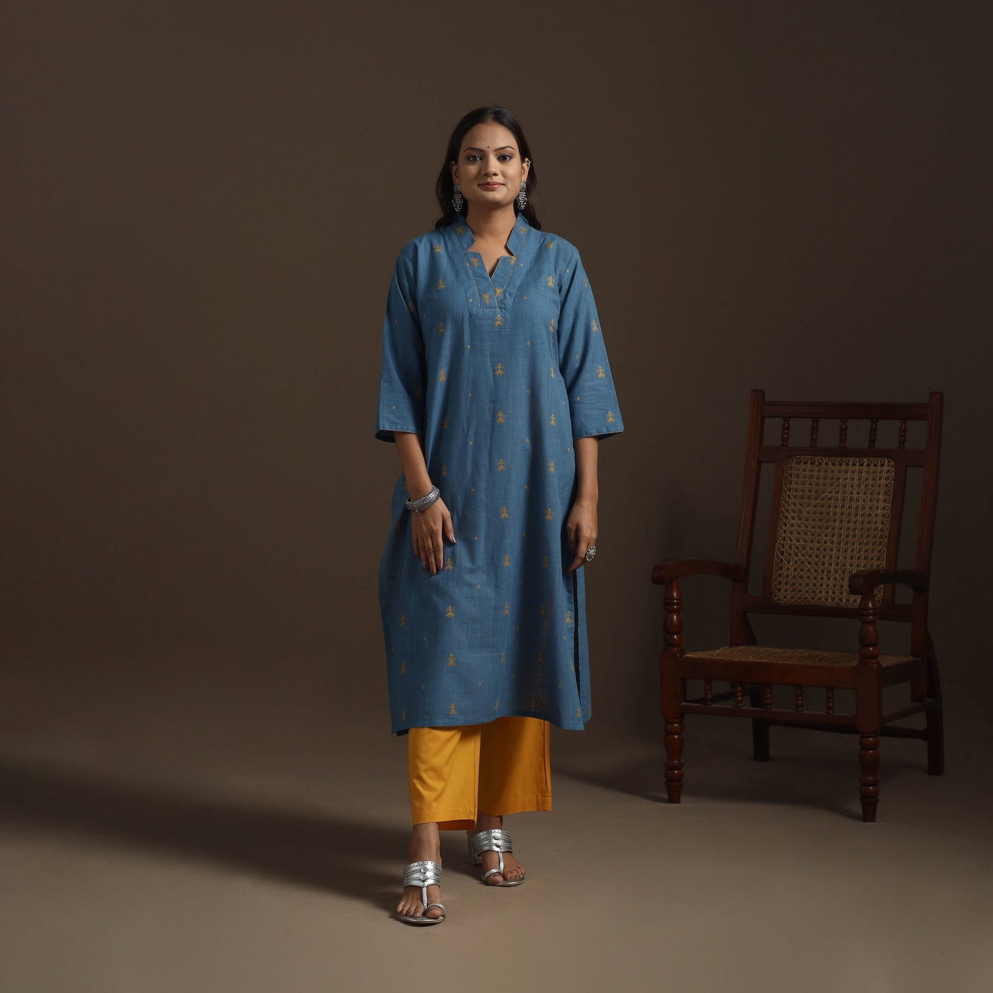 Straight cotton hand embroidered jacquard kurta for women
