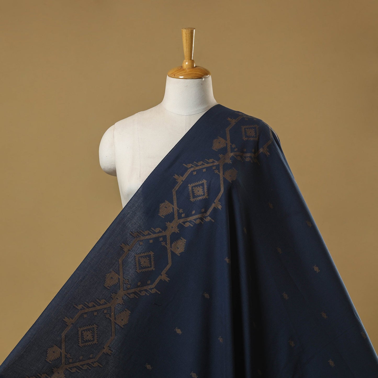 Thread buti cotton fabric with jamdani border 02