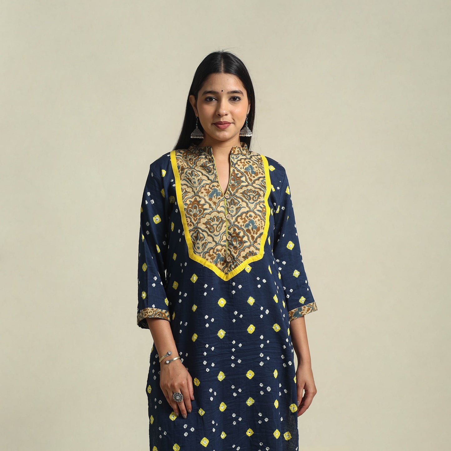 Blue Tie-dye Cotton Patchwork Straight Bandhani Kurta for Women