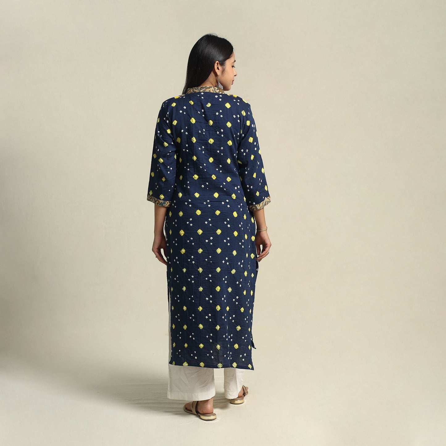 Blue Tie-dye Cotton Patchwork Straight Bandhani Kurta for Women