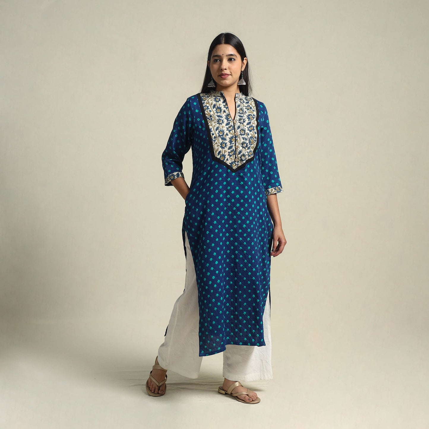Blue Tie-dye Cotton Patchwork Straight Bandhani Kurta for Women