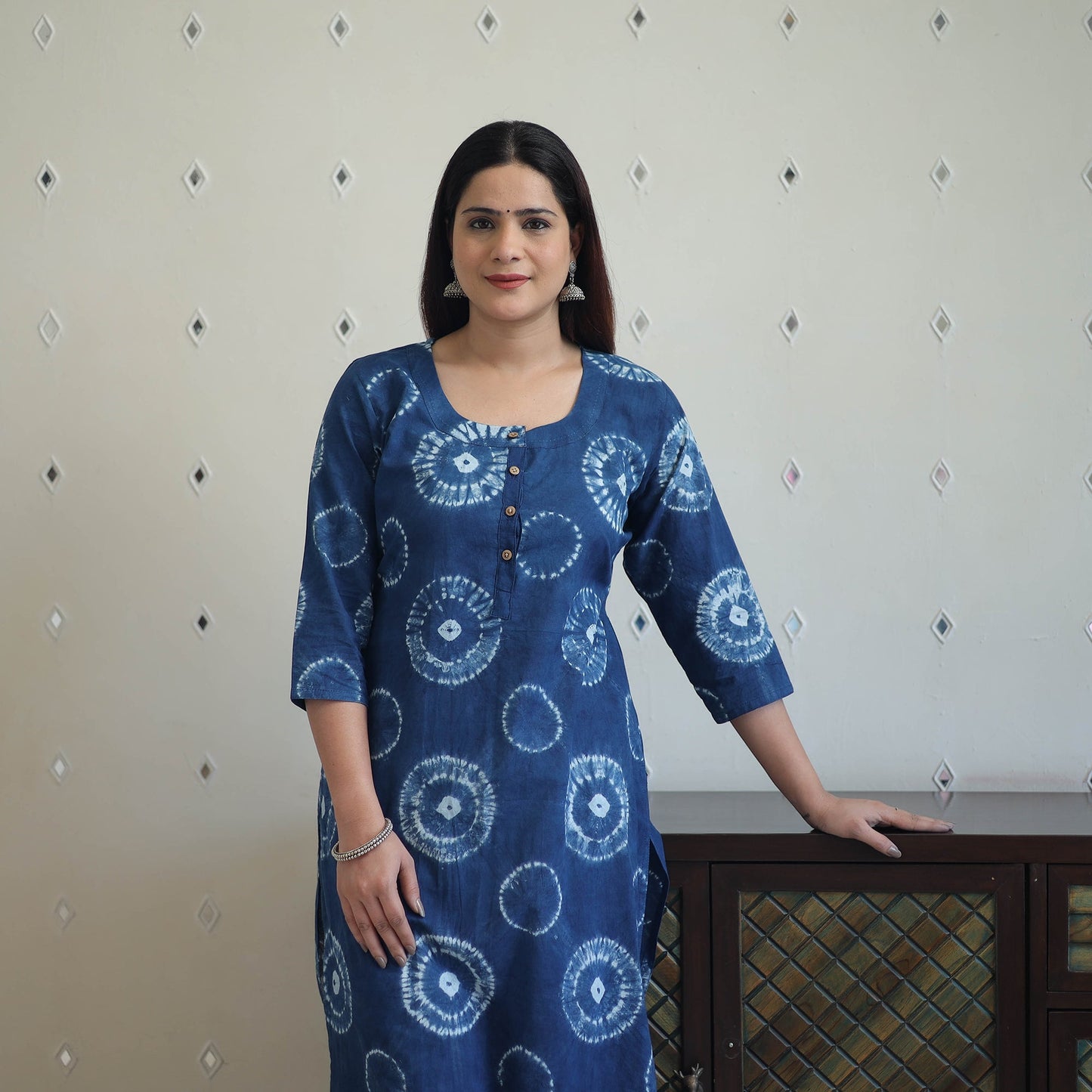 Buy Blue Tie & Dye Cotton Straight Shibori Kurta