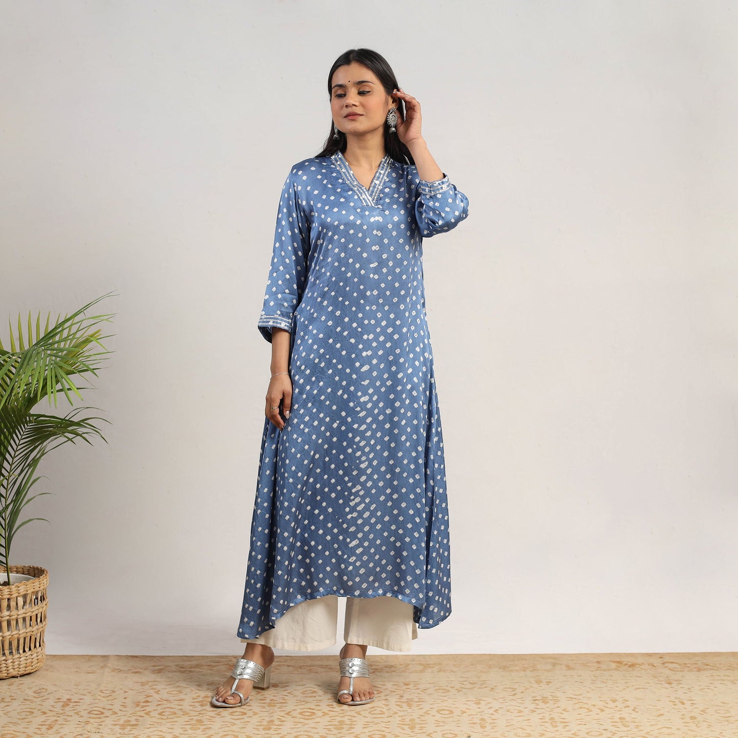 Blue Tie & dye Modal Silk Straight Bandhani Kurta for Women