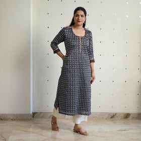 Traditional Khun Straight Kurta for Women