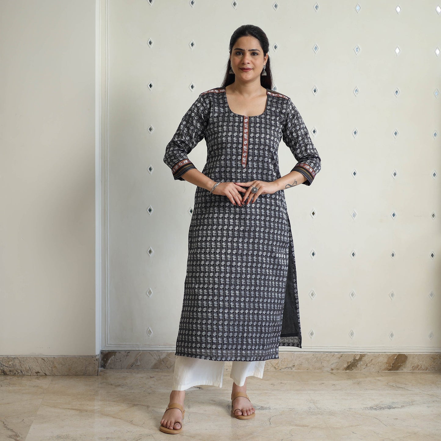 Traditional Khun Straight Kurta for Women