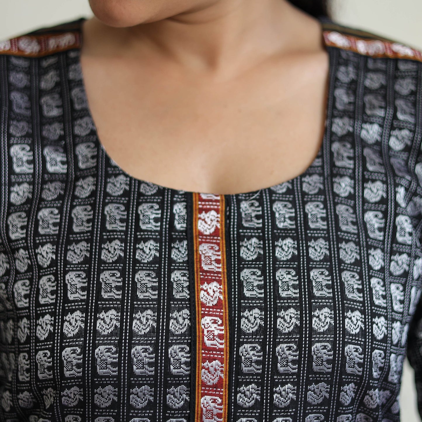 Traditional Khun Straight Kurta for Women