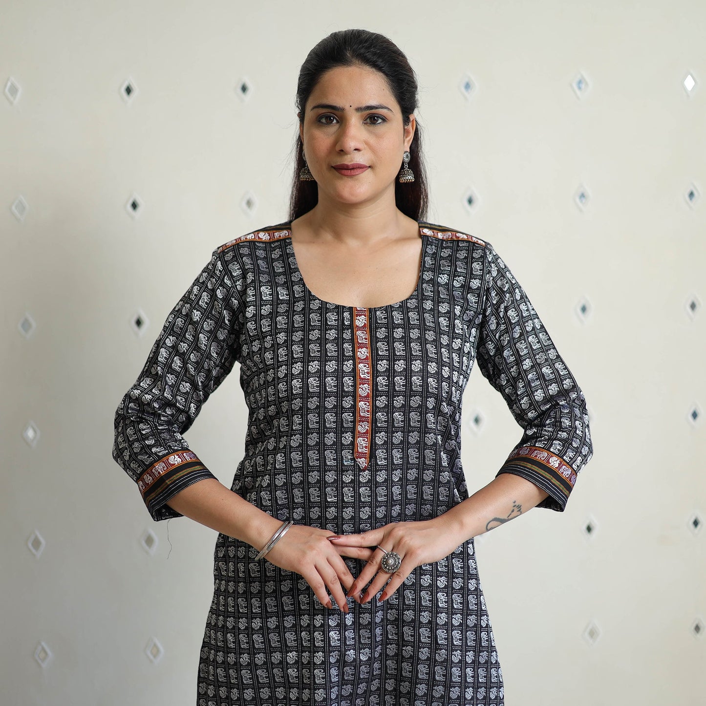 Traditional Khun Straight Kurta for Women