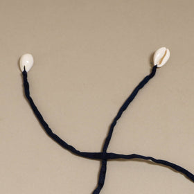 Traditional handmade fabart blue daisy gajra - handcrafted